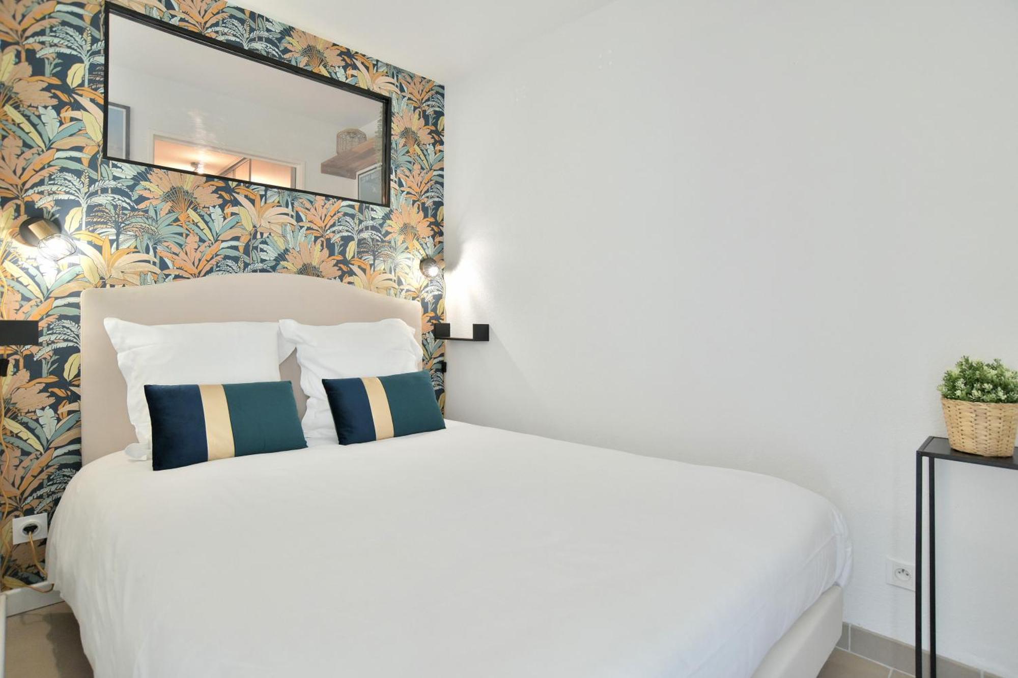 Escapade - Appartement Avec Jardin Et Parking Dinan Esterno foto